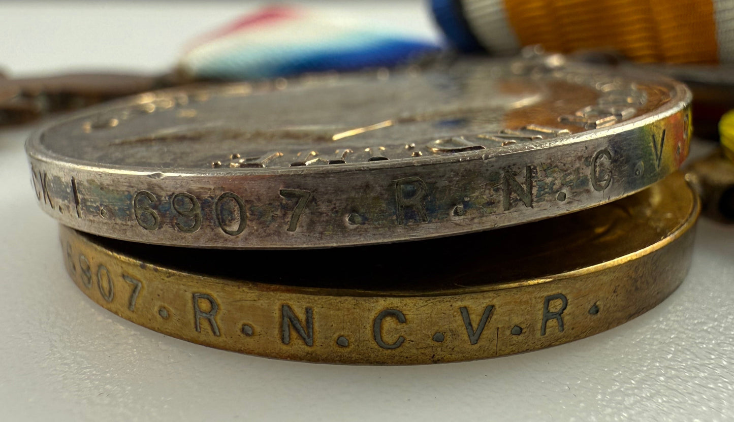 WWI - 1914-15 Medal Trio to Royal Naval Canadian Volunteer Reserve (RNCVR) - HMCS Niobe - Lipscombe