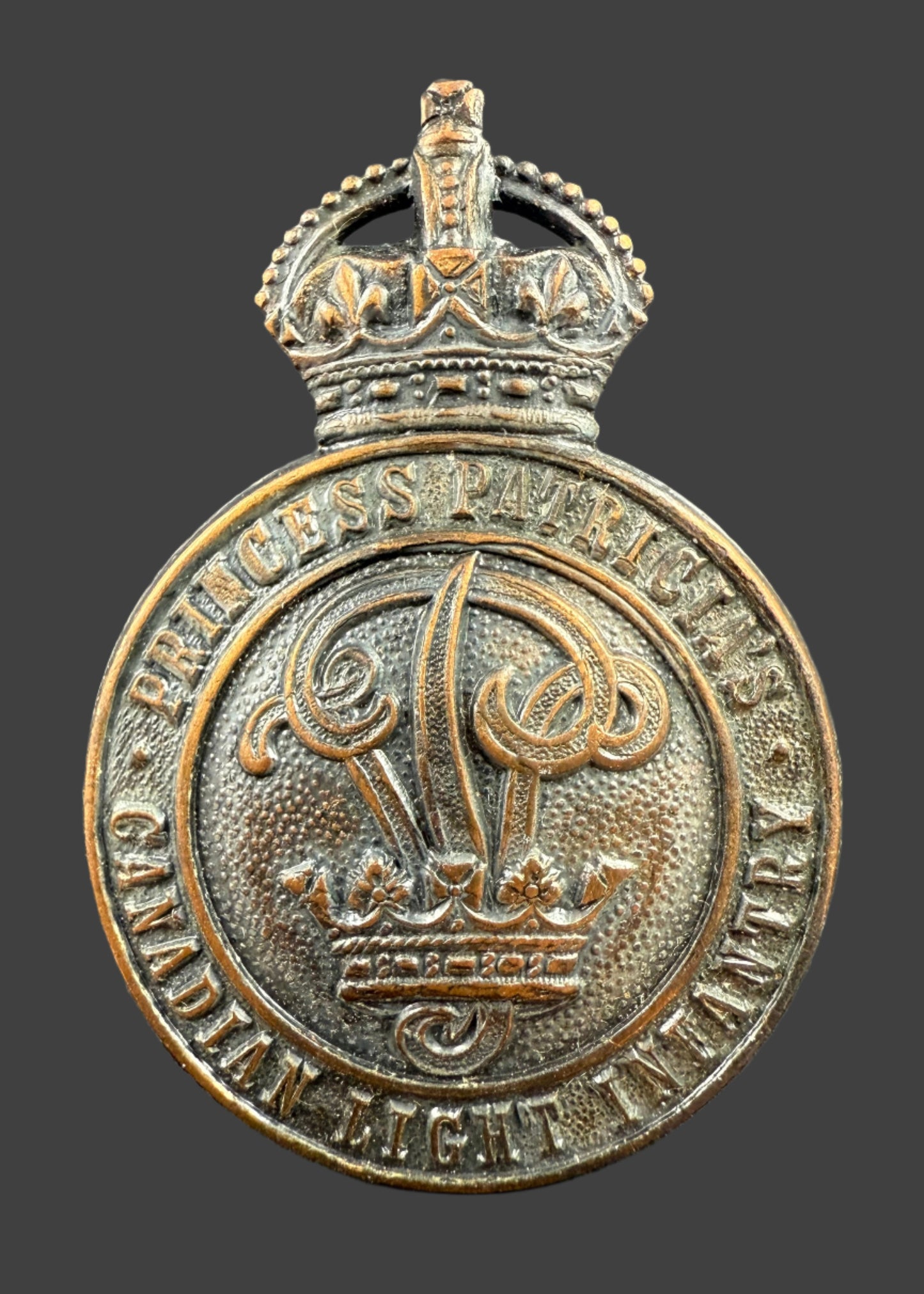 Canadian WWII - Princess Patricia's Canadian Light Infantry - Cap badge