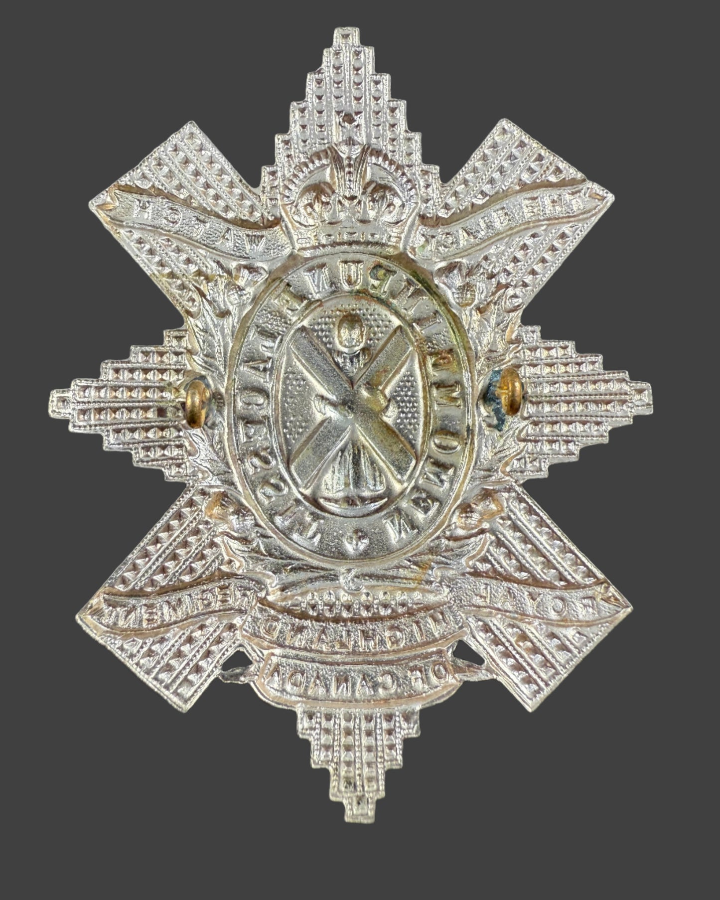 Canadian WWII - Black Watch (Royal Highland Regiment) of Canada - Glengarry Badge