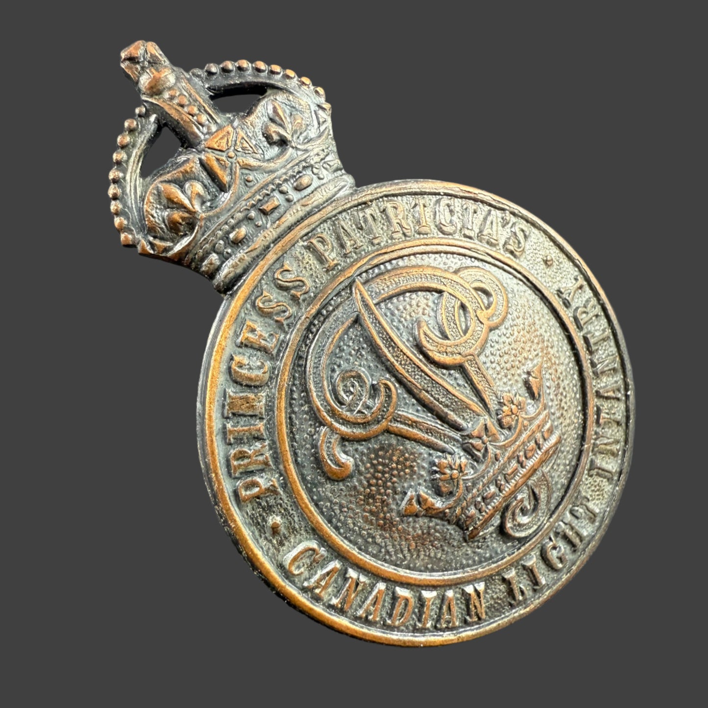 Canadian WWII - Princess Patricia's Canadian Light Infantry - Cap badge