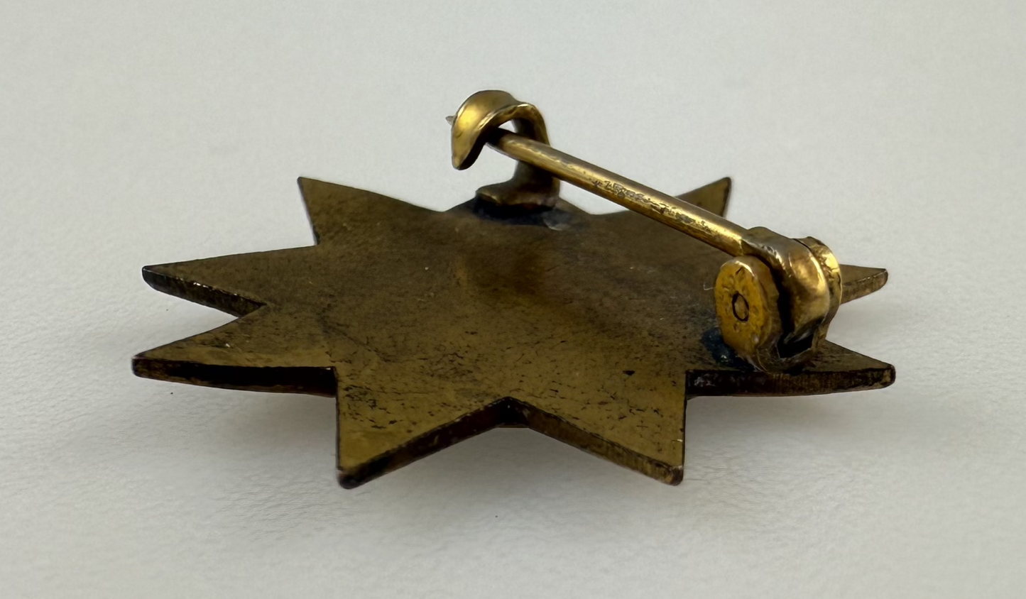 WWI - Canadian Veteran Lapel Pin V.O.F