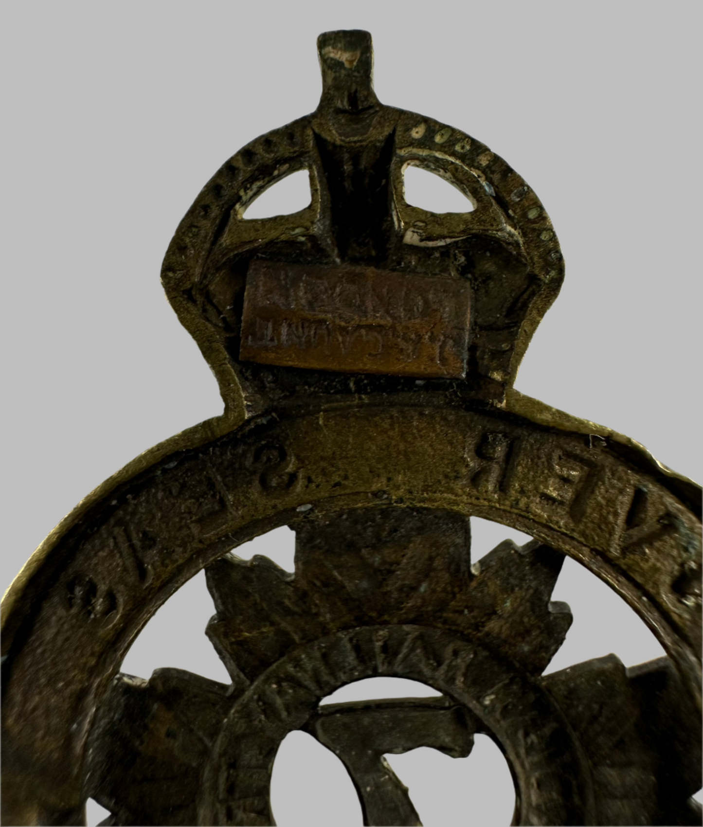 WWI - 7th Canadian Railway Troops Cap Badge - Dark Bronze Finish
