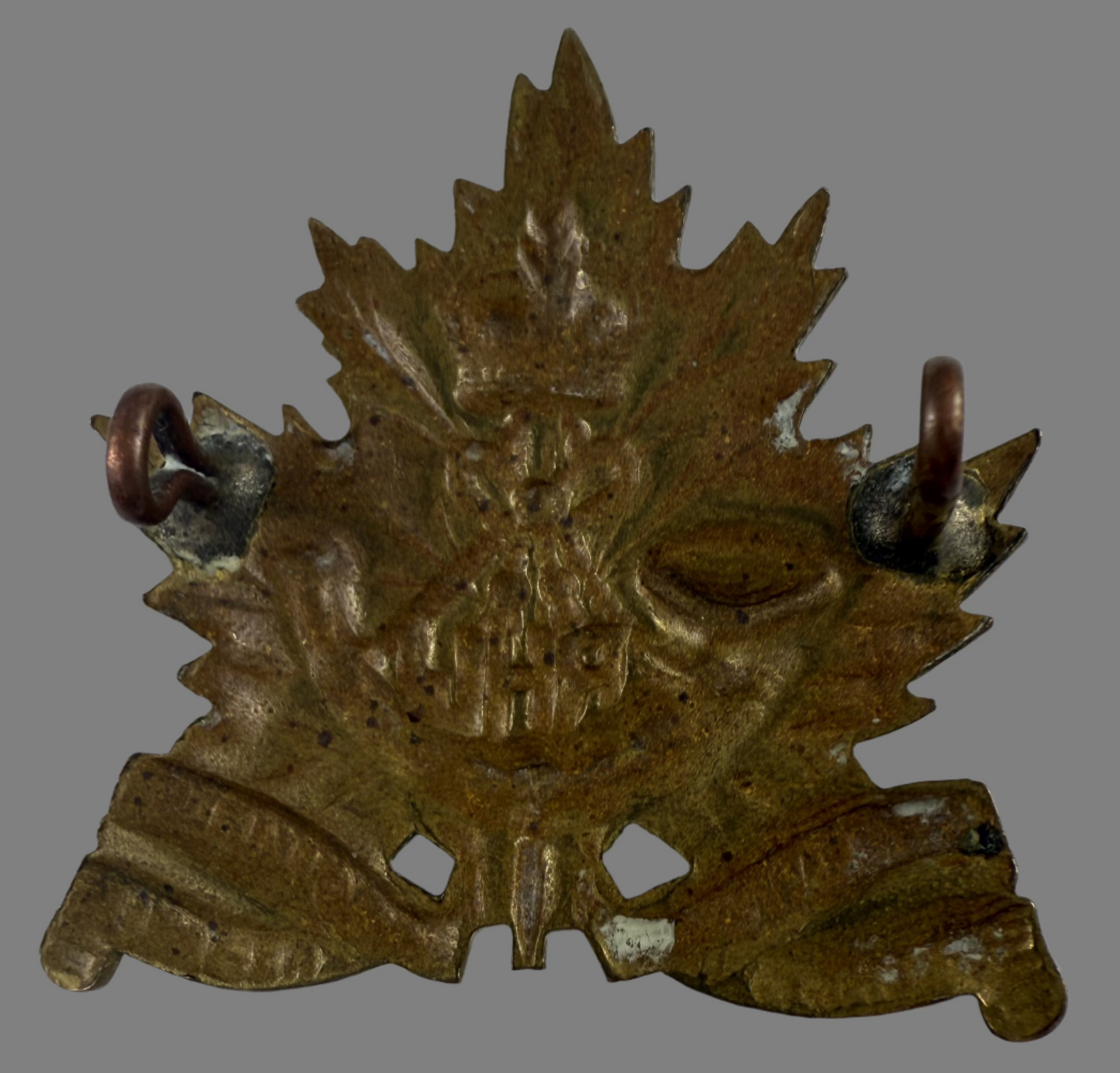 Canadian WWII - Royal Hamilton Light Infantry Cap Badge