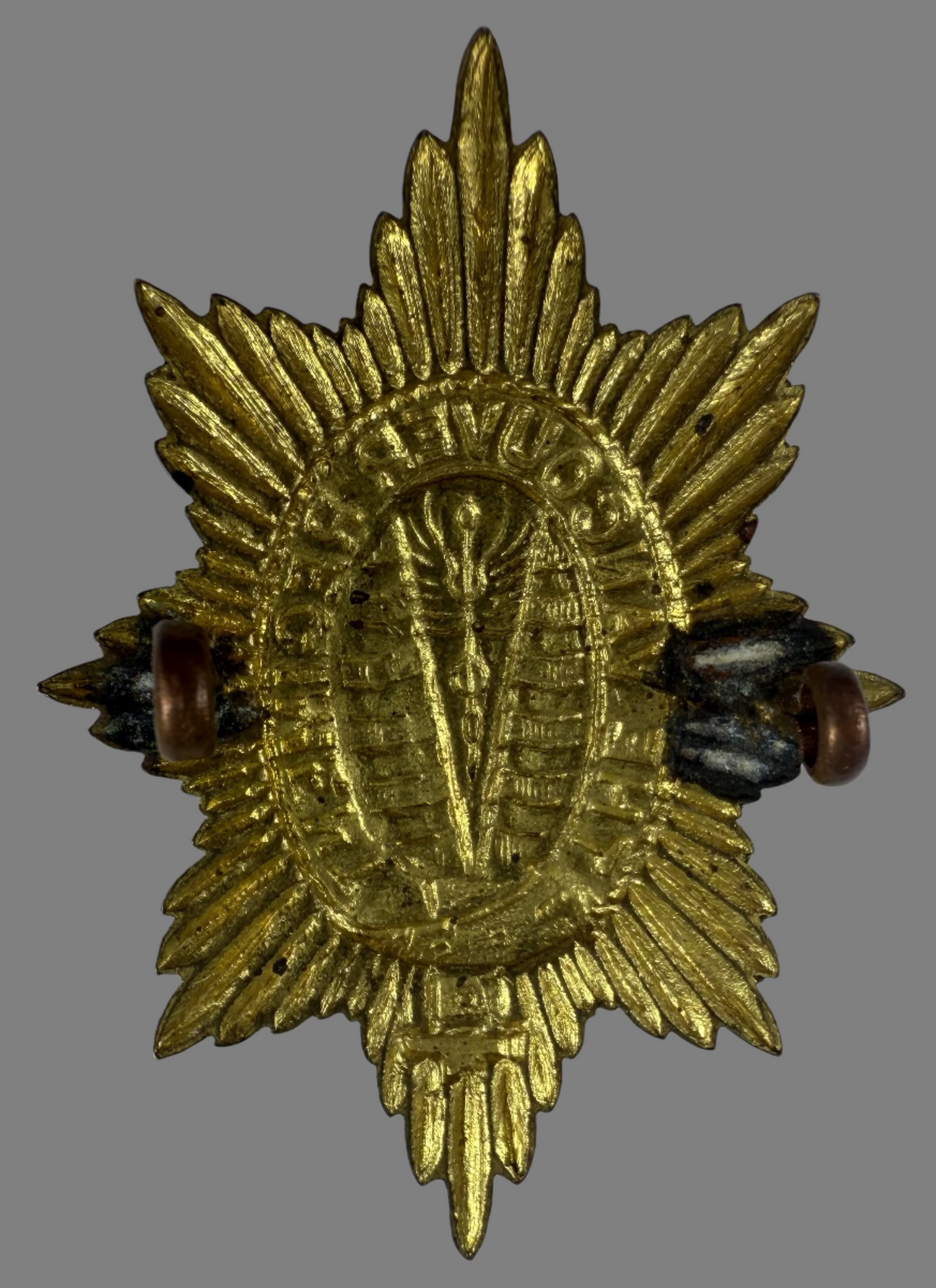 Canadian WWII - Vancouver Regiment Cap Badge