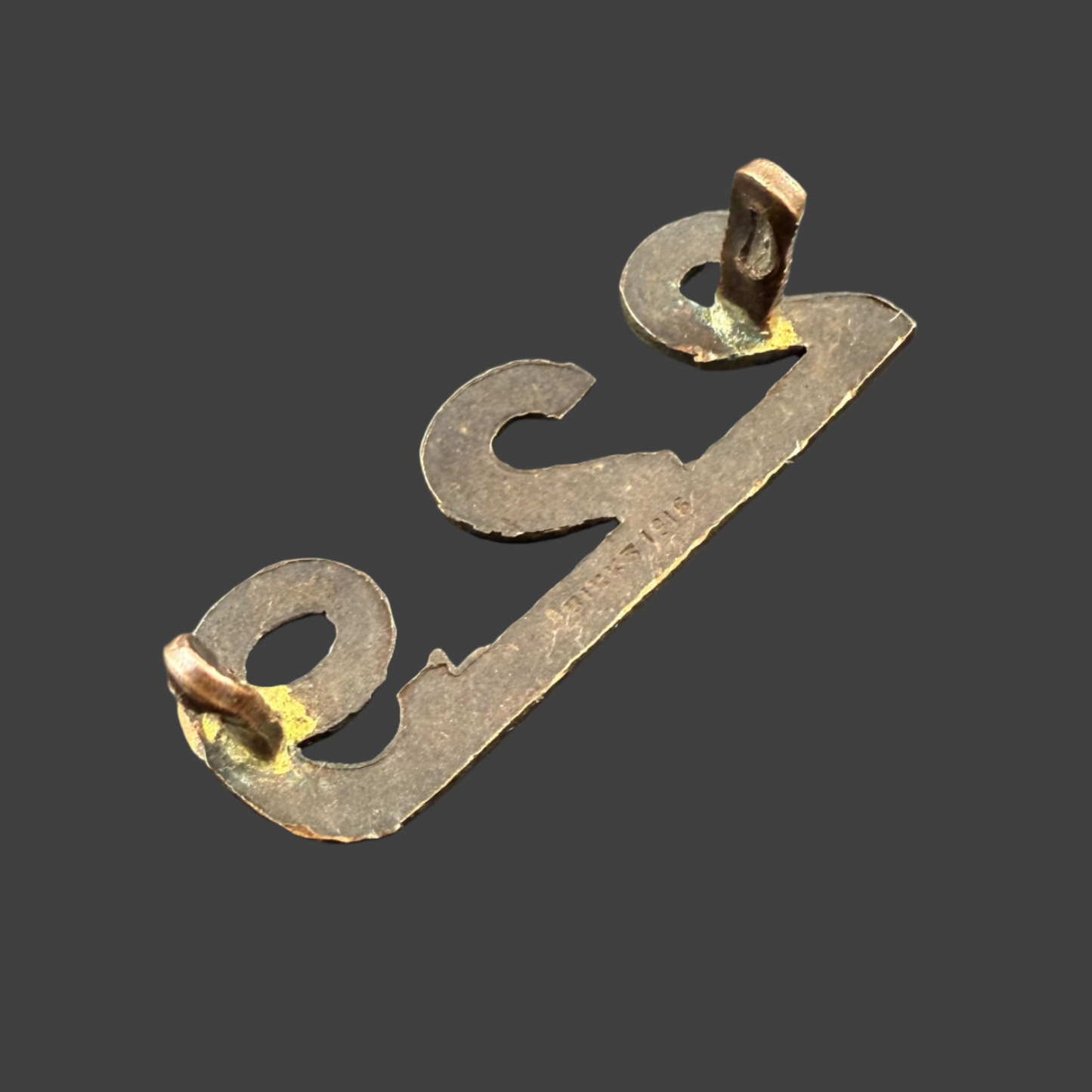 WWI - CEF Shoulder Numeral - 229th Canadian Infantry Battalion (South Saskatchewan)
