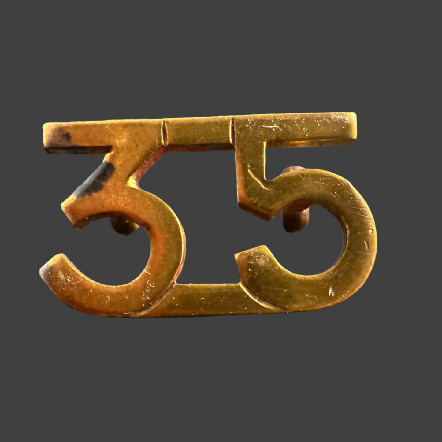 WWI - CEF Shoulder Numeral - 35th Infantry Battalion (Toronto) (Tiptaft)