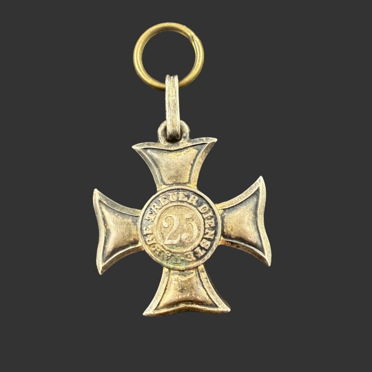 WWI Germany - Hessen-Darmstadt - 25 Year Military Service Medal - Silver