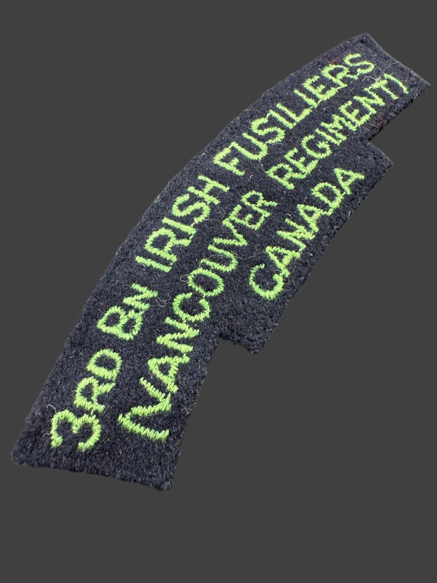 Canadian WWII - 3rd Battalion Irish Fusiliers (Vancouver Regiment) of Canada - Cloth Shoulder Title