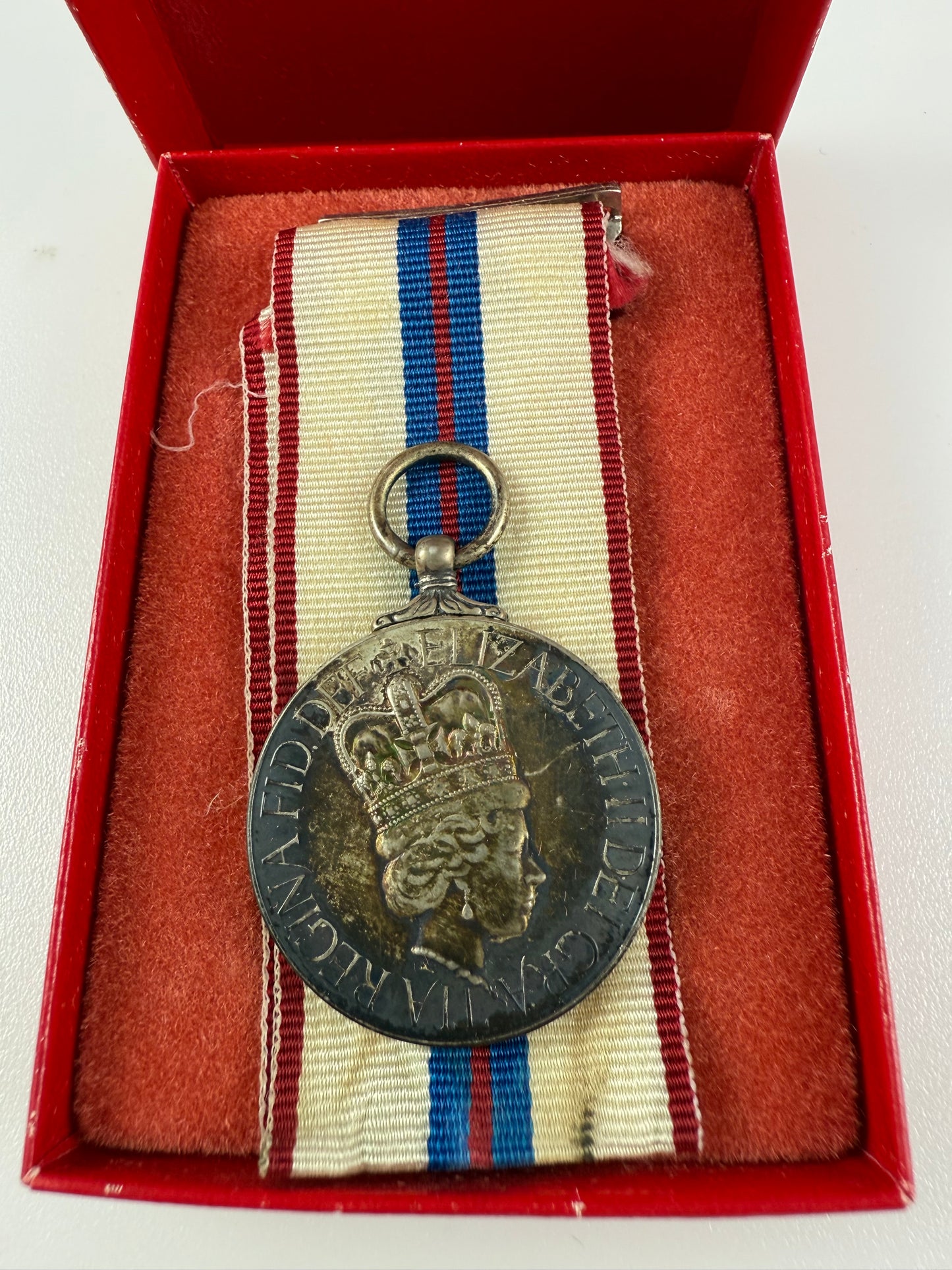 Canadian - Queen Elizabeth II Silver Jubilee Medal 1977 - Cased