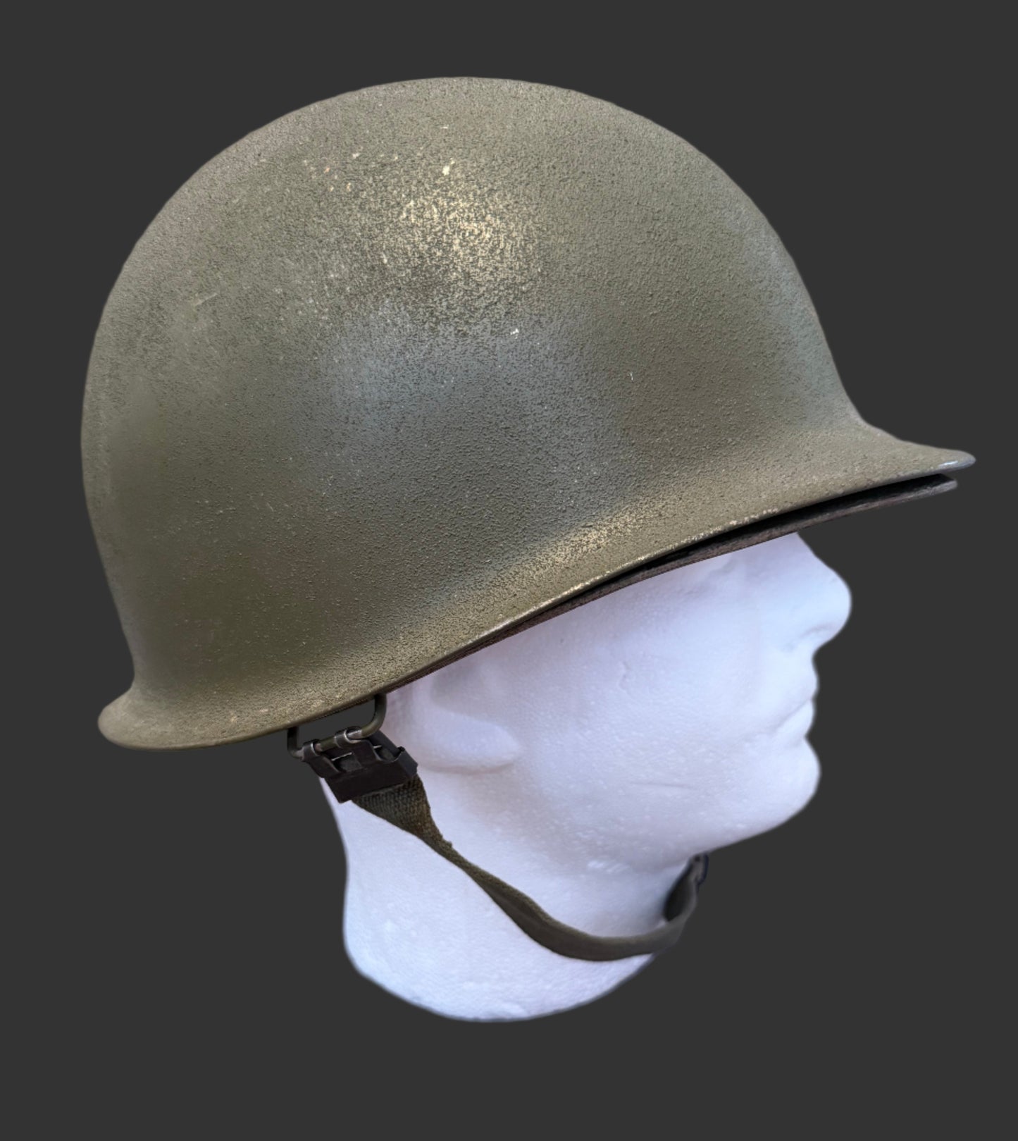 American - WWII - M1 Helmet - Swivel Bale - Rear Seam