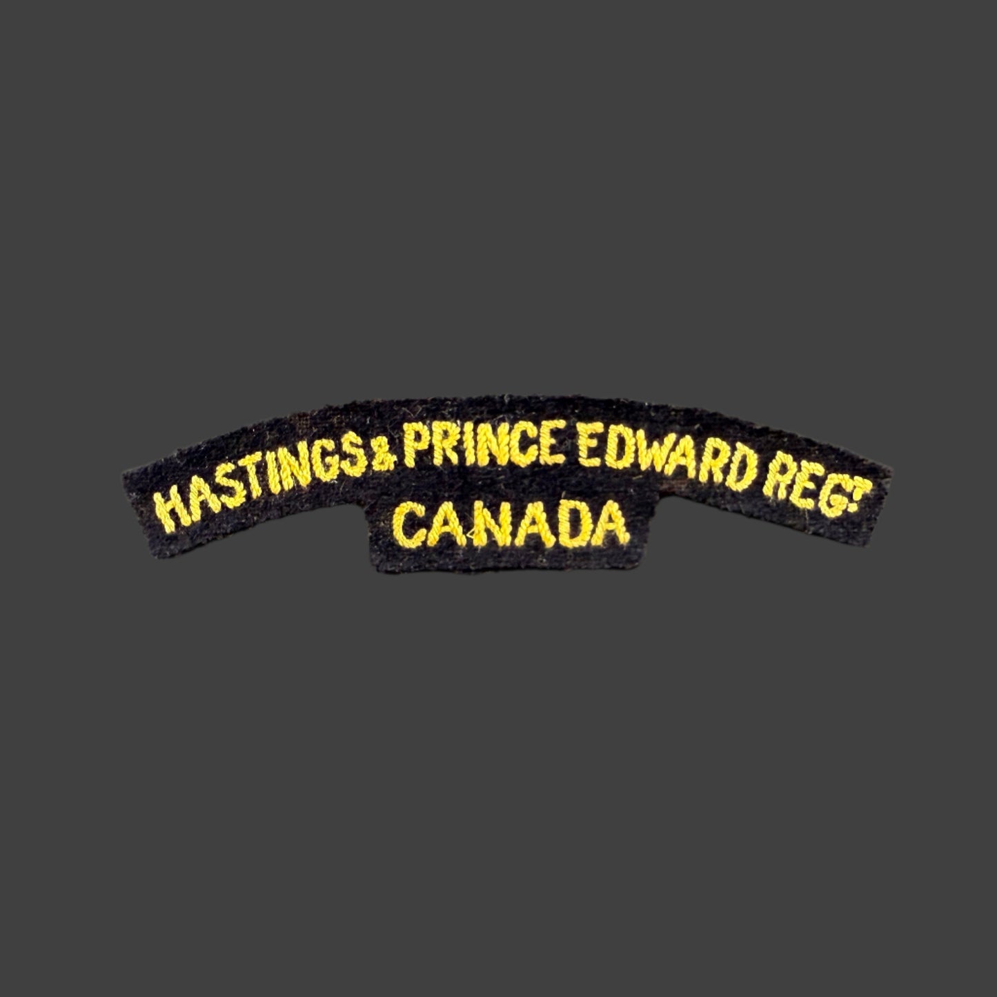 Canadian WWII - Hastings and Prince Edward Regiment - Cloth Shoulder Title