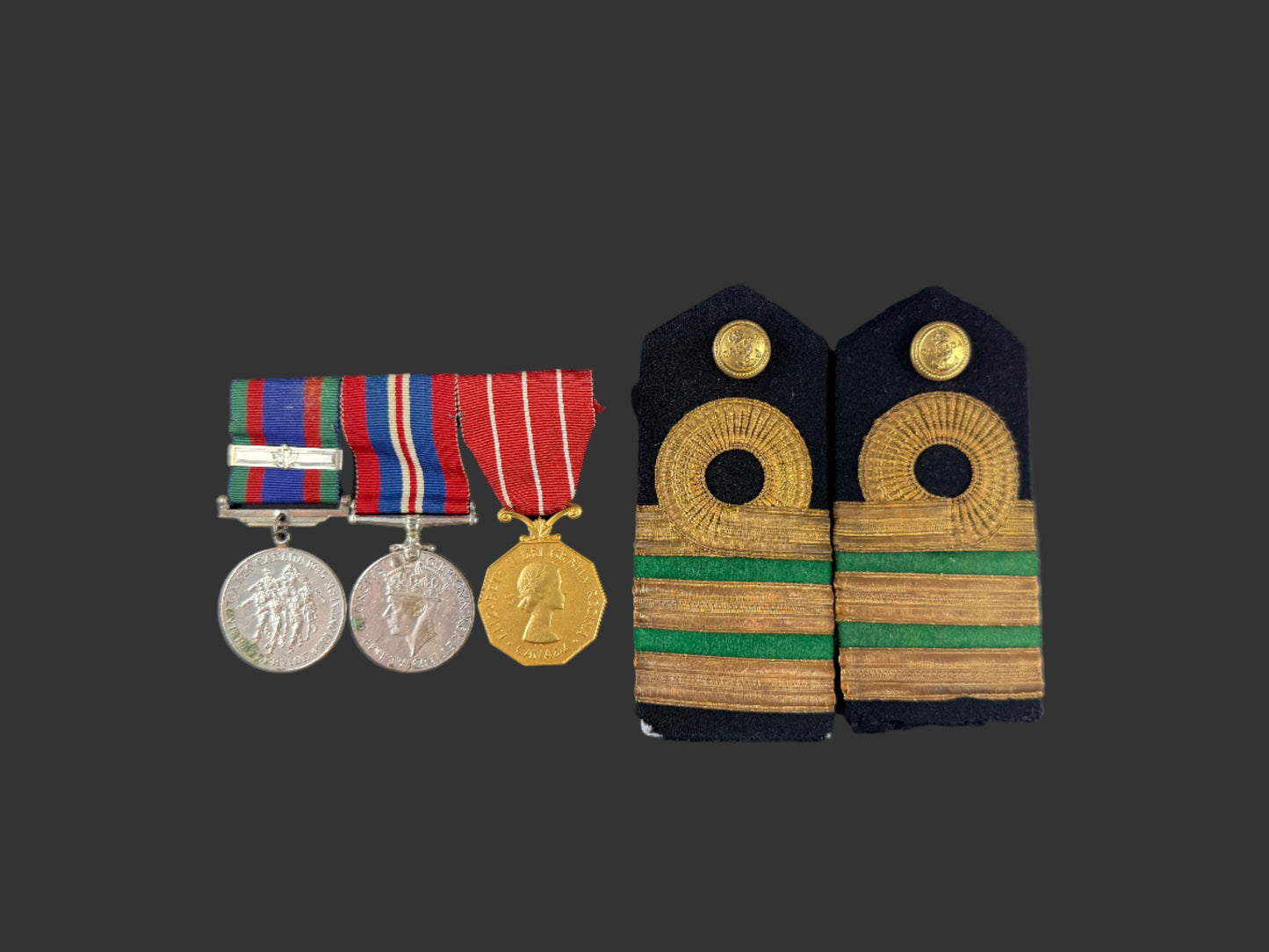 Canadian WWII - Medal Group - Royal Canadian Naval Volunteer Reserve (RCNVR) - Officer - Dawson