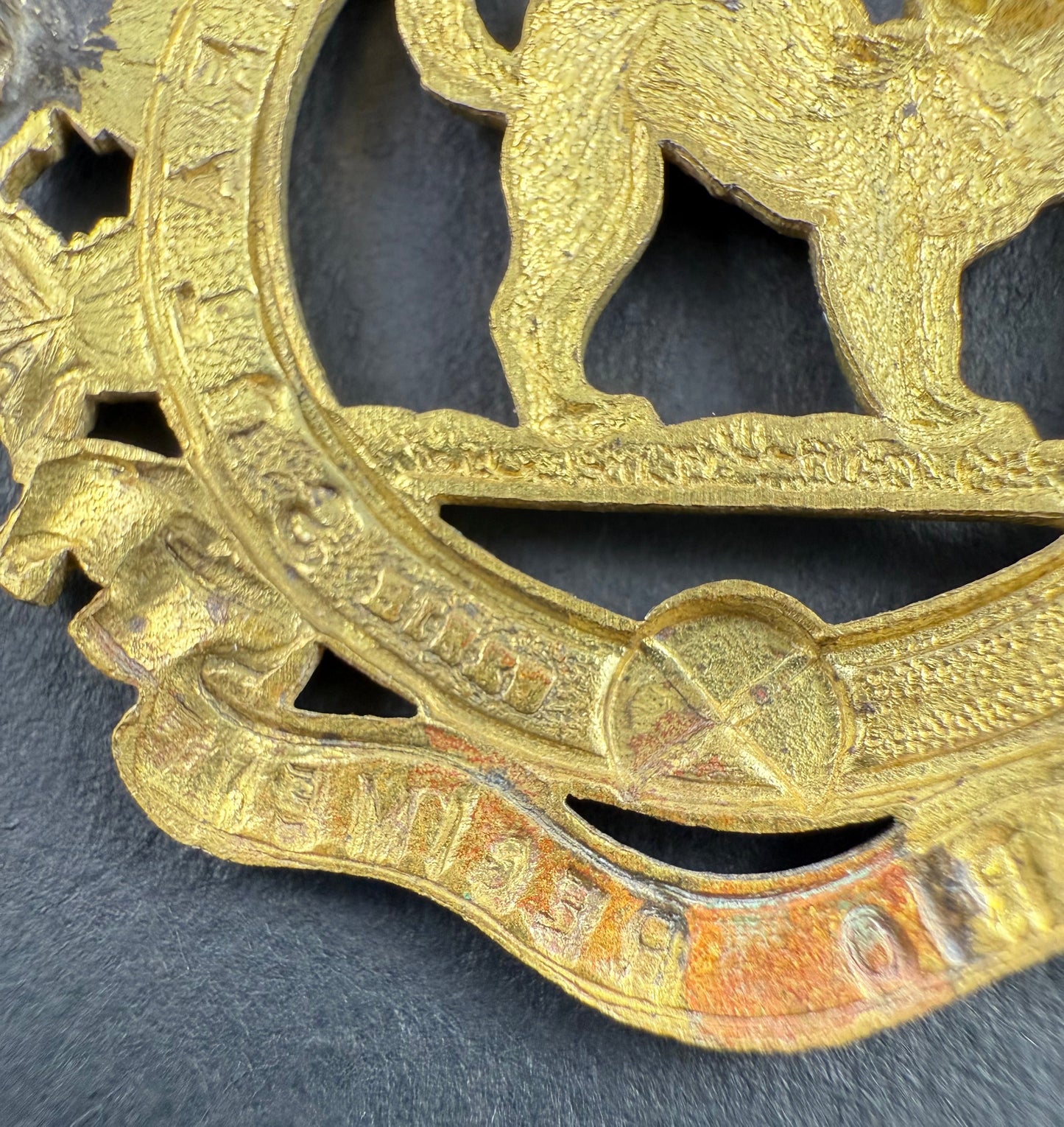 Canadian WWII - Ontario Regiment Officers' Cap Badge - Birks