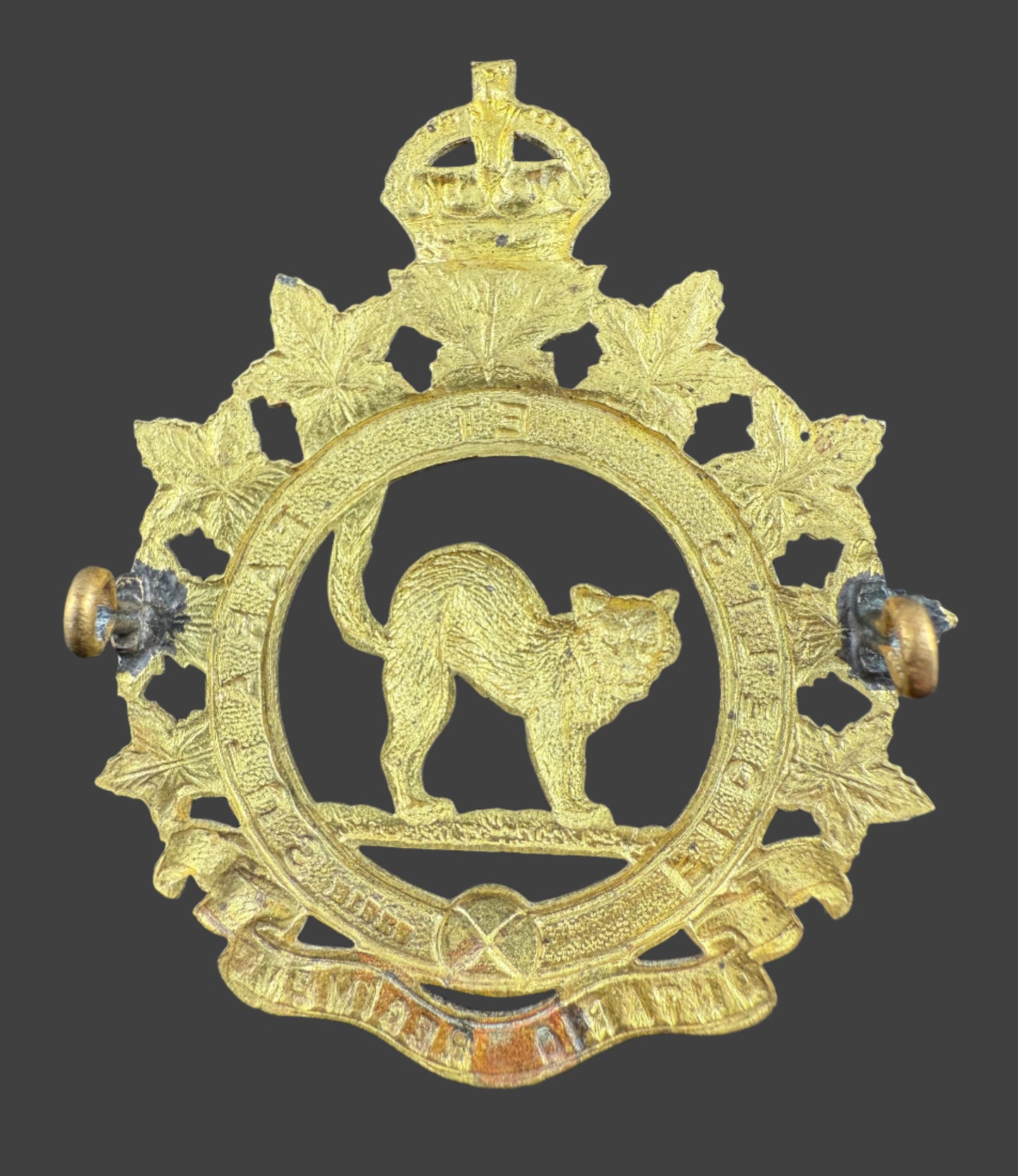 Canadian WWII - Ontario Regiment Officers' Cap Badge - Birks