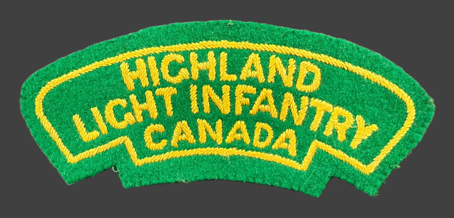 Canadian WWII - Highland Light Infantry of Canada - Cloth Shoulder Title