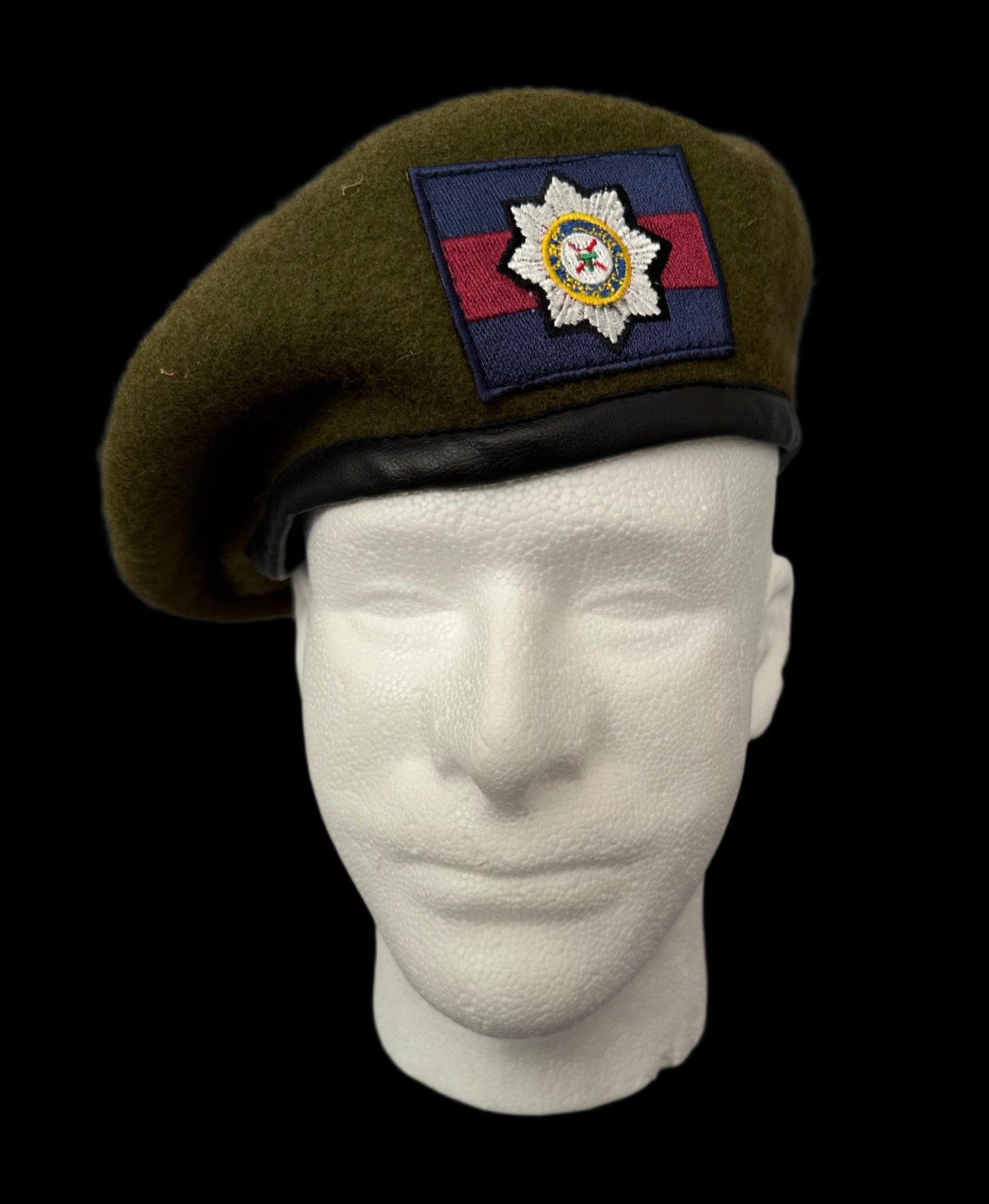 Irish Guards Officer’s Beret with embroidered badge