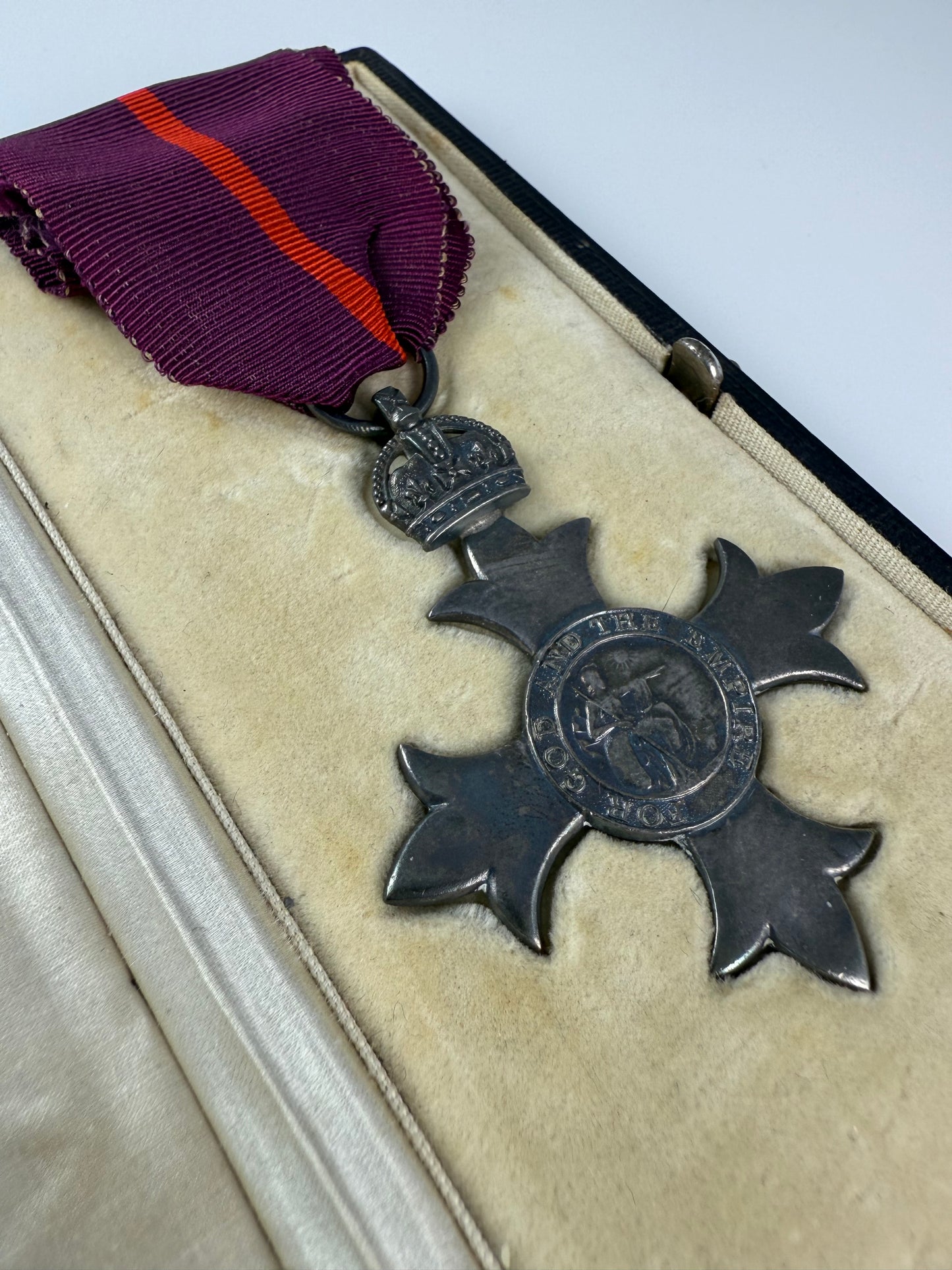 WWI British/Commonwealth - Medal - Member of the Order of the British Empire (MBE) - First Type - Military - Cased