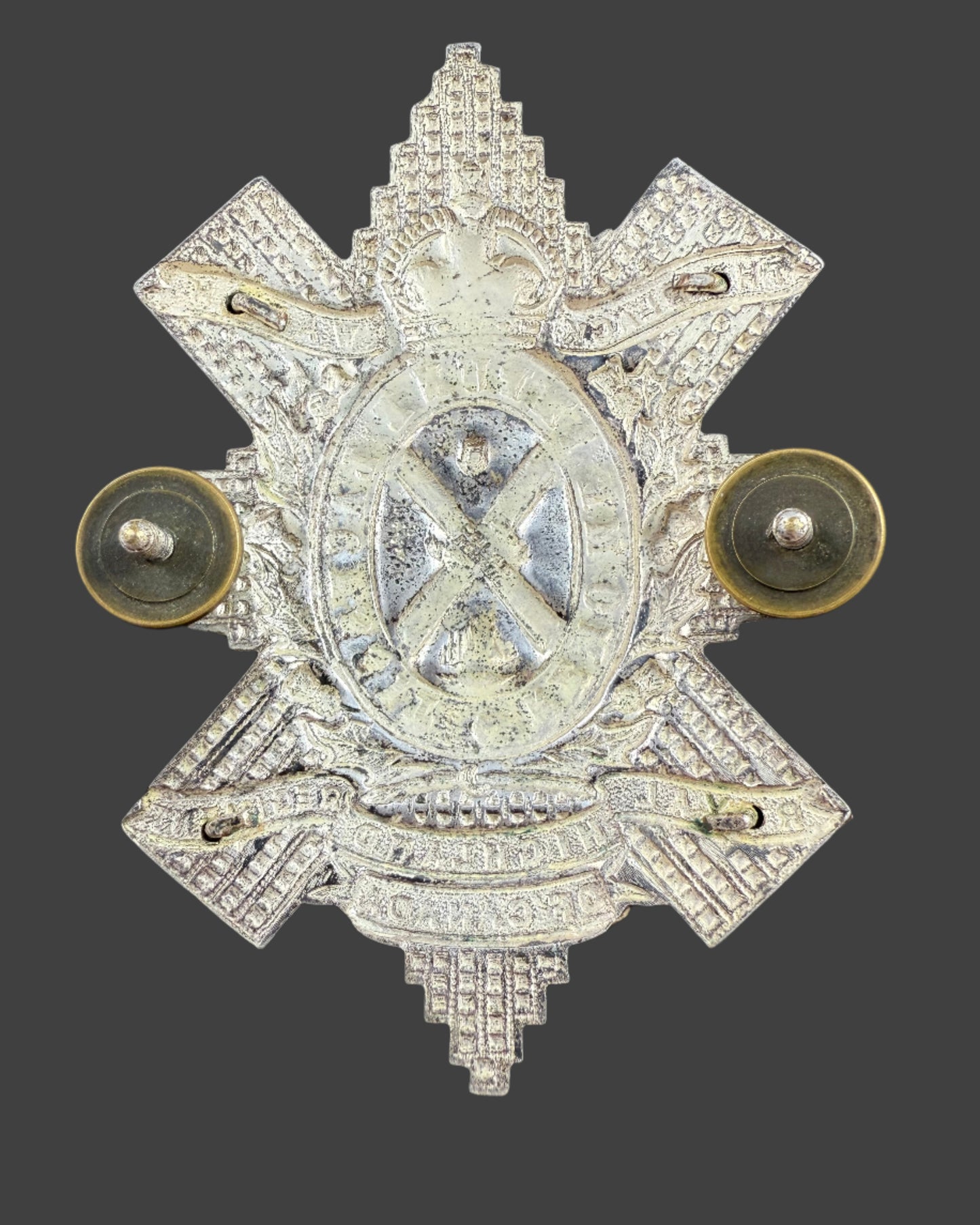 Canadian WWII - Black Watch (RHR) of Canada - Officer's Glengarry badge
