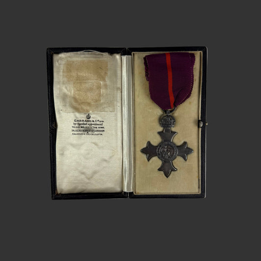WWI British/Commonwealth - Medal - Member of the Order of the British Empire (MBE) - First Type - Military - Cased