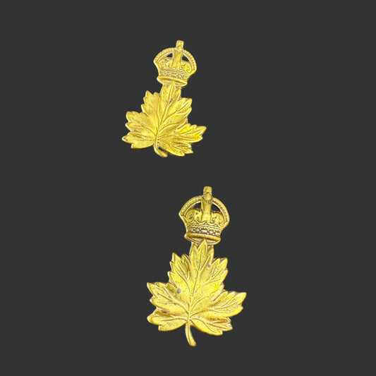 Canadian Pre-WWI - Governor General's Body Guard (GGBG) - Collar Badges