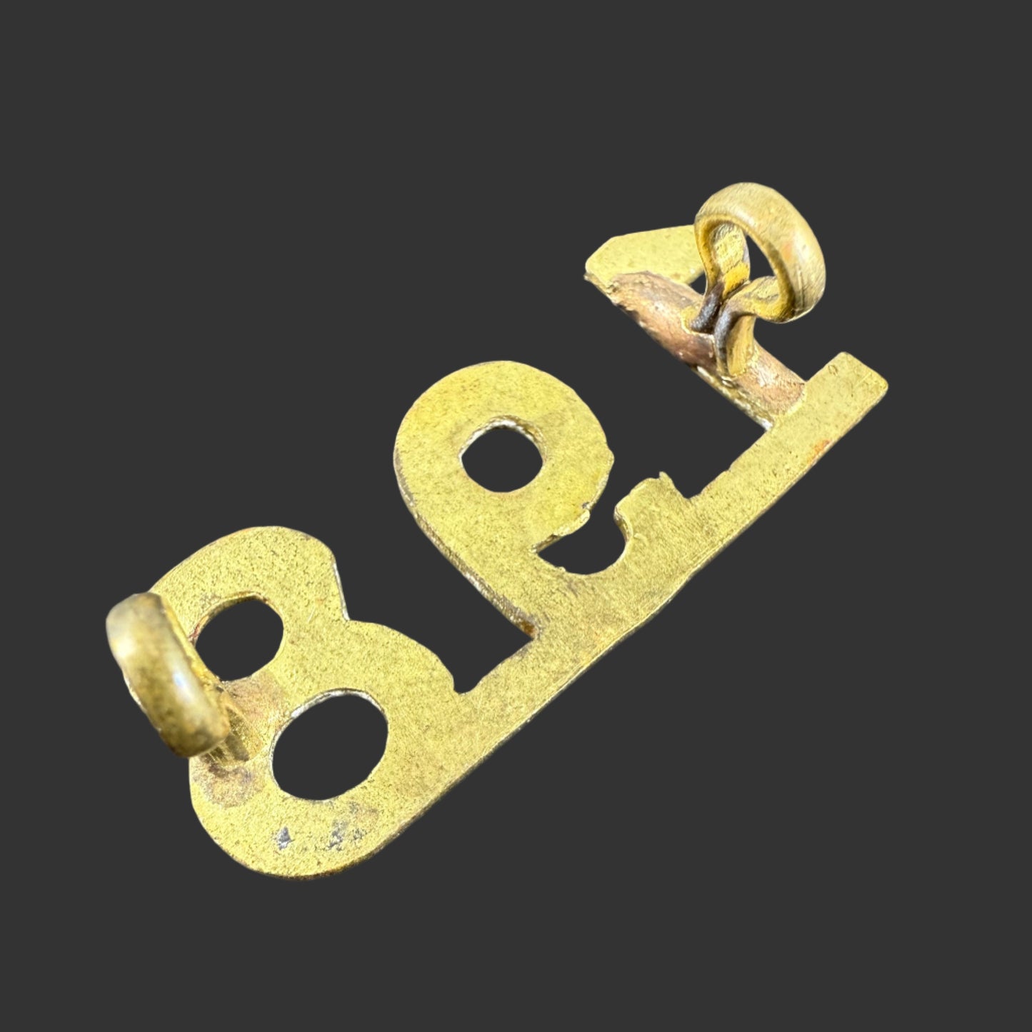 Canadian - WWI - CEF Shoulder Numeral - 198th Battalion (Canadian Buffs)