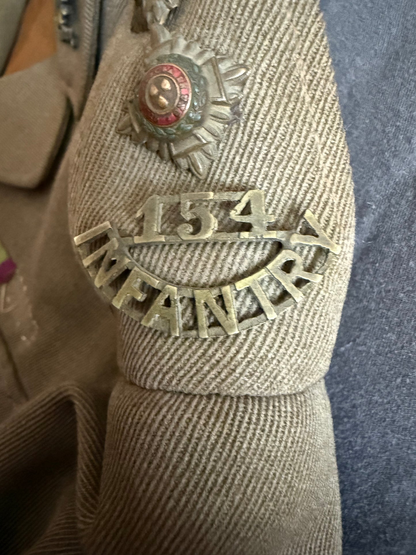 British - British Indian Army - WWI - Officers Tunic to the 154th Indian Infantry