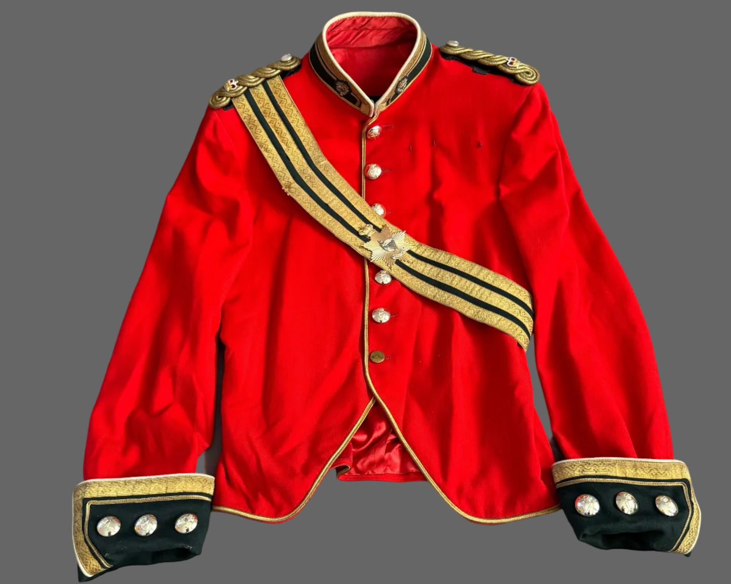 Canadian - Post-WWII - Officer Full Dress Tunic and Cross Belt - Irish Regiment of Canada - Named