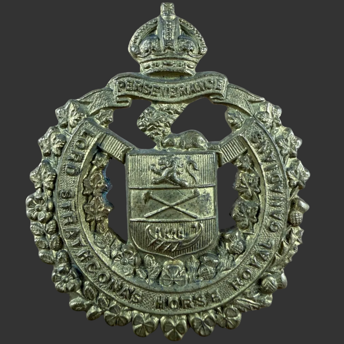 Canadian - WWII - Lord Strathcona's Horse (Royal Canadians) Cap Badge