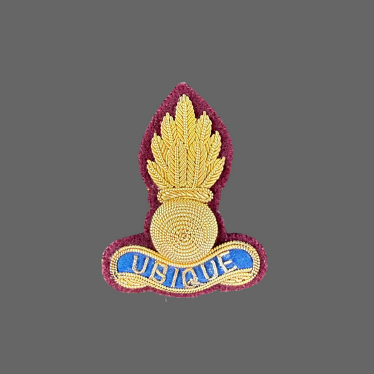 Canadian/British Commonwealth - WWII - Royal Artillery / Royal Canadian Artillery - Officers Bullion Wire Cap Badge for Coloured Field Service Cap
