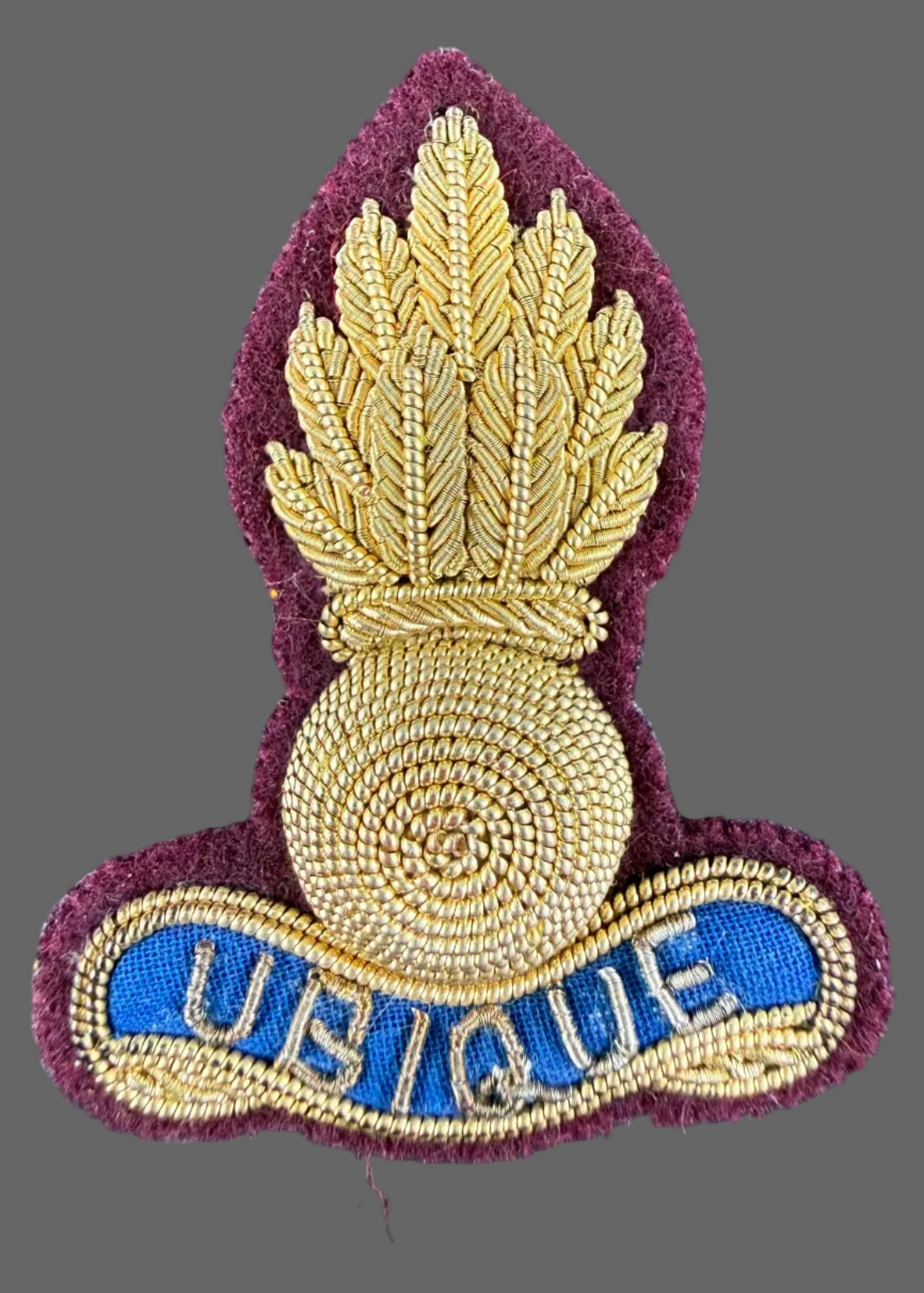 Canadian/British Commonwealth - WWII - Royal Artillery / Royal Canadian Artillery - Officers Bullion Wire Cap Badge for Coloured Field Service Cap