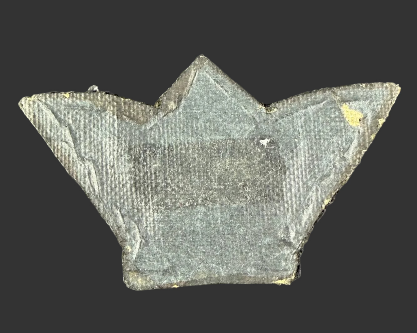 Canadian - WWII - Elementary Flying Training School (EFTS) Cap Badge