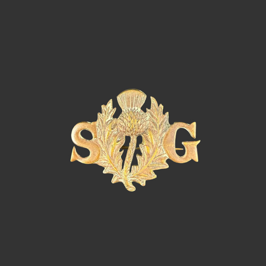 British - WWI-WWII - Scots Guards Sweetheart Pin