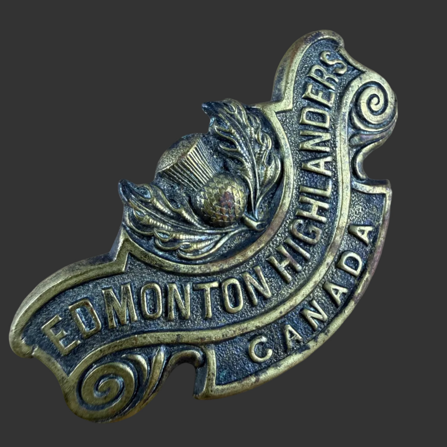 Canadian - WWI - 194th Canadian Infantry Battalion (Edmonton Highlanders) Shoulder Title Badge