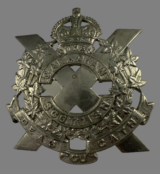 WWII - Canadian Scottish Regiment Glengarry Badge
