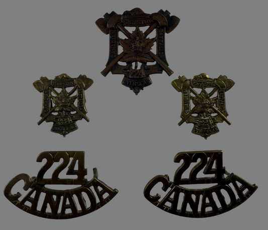 WWI - 224th Canadian Infantry Battalion (Canadian Forestry Battalion) Cap Badge, Collar Badge and Shoulder Titles