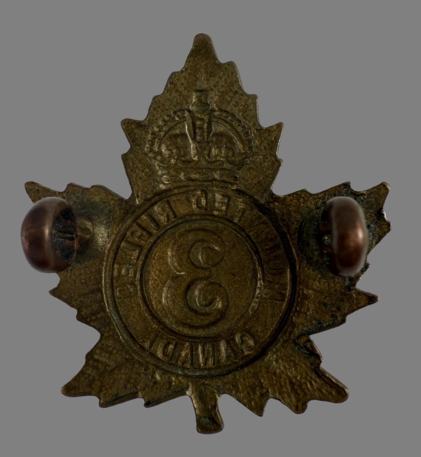 WWI - 3rd Canadian Mounted Rifles Collar Badge