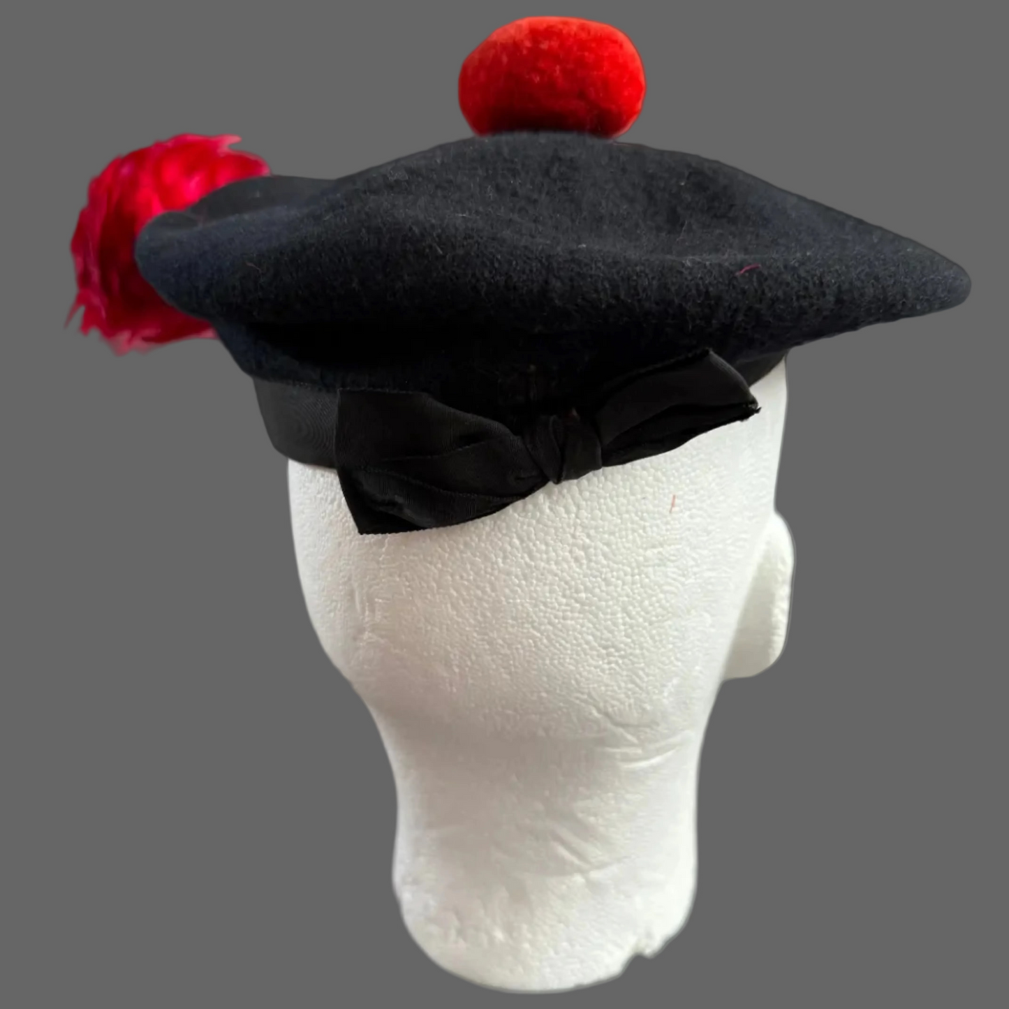 Canadian / British - Post-WWII - Tam O' Shanter / Balmoral Bonnet - The Black Watch (Royal Highland Regiment) of Canada