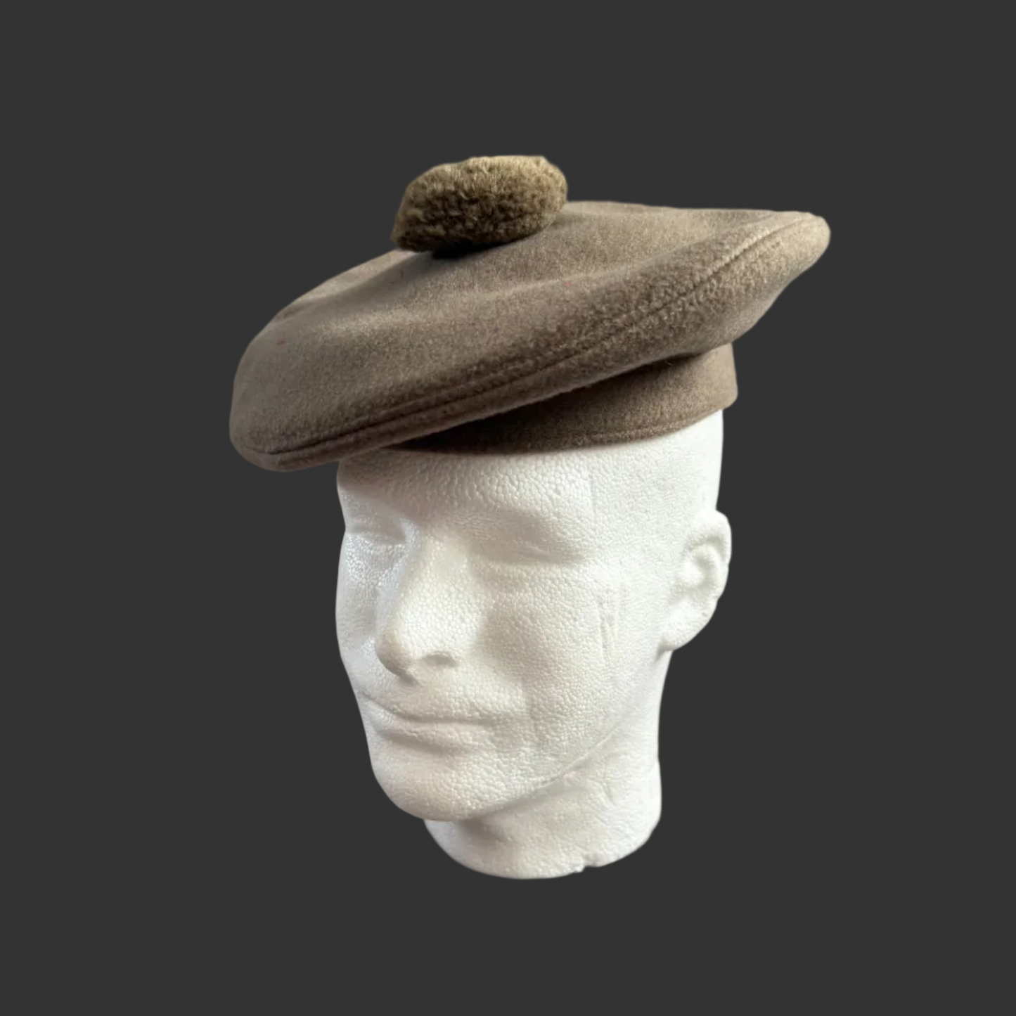 Canadian / British - Post-WWII - Officers Fawn Balmoral Bonnet - Worn by Highland Regiments including The Black Watch (Royal Highland Regiment) of Canada