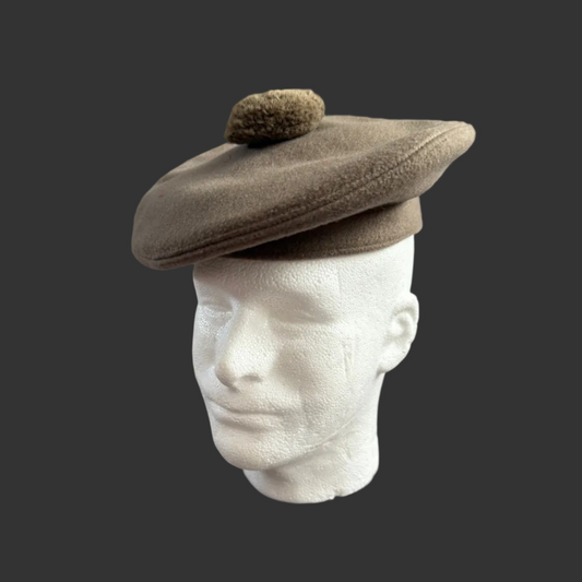 Canadian / British - Post-WWII - Officers Fawn Balmoral Bonnet - Worn by Highland Regiments including The Black Watch (Royal Highland Regiment) of Canada