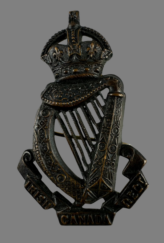 WWI/WWII - Irish Regiment of Canada pre-1932 Pattern Cap Badge (pin)