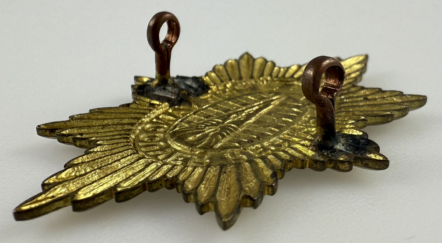 Canadian WWII - Vancouver Regiment Cap Badge