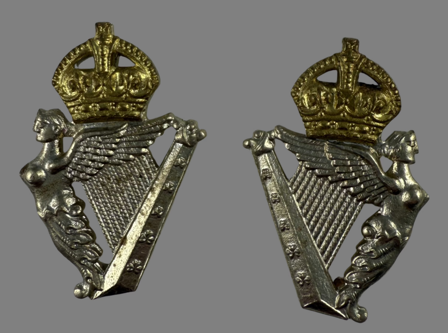 WWII - Irish Regiment of Canada Collar Badges