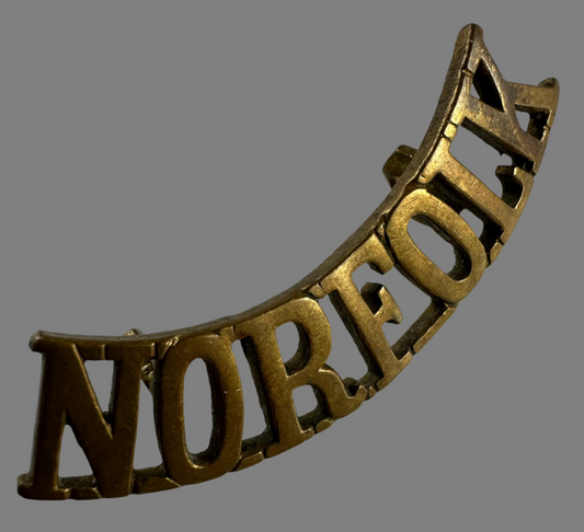 British WWI  - Norfolk Regiment Shoulder Title