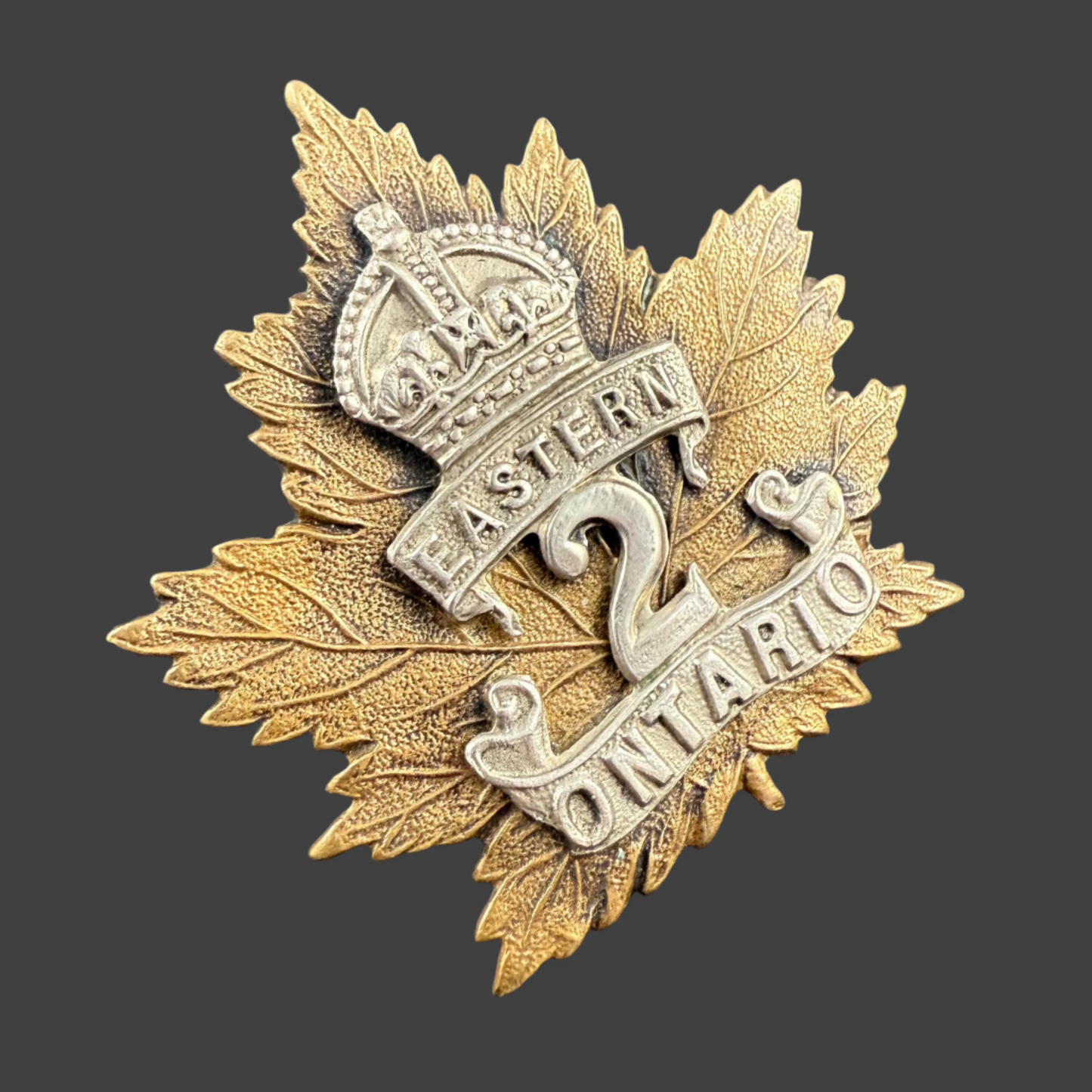 WWI - CEF Cap Badge - 2nd Canadian Infantry Battalion (Eastern Ontario Regiment)