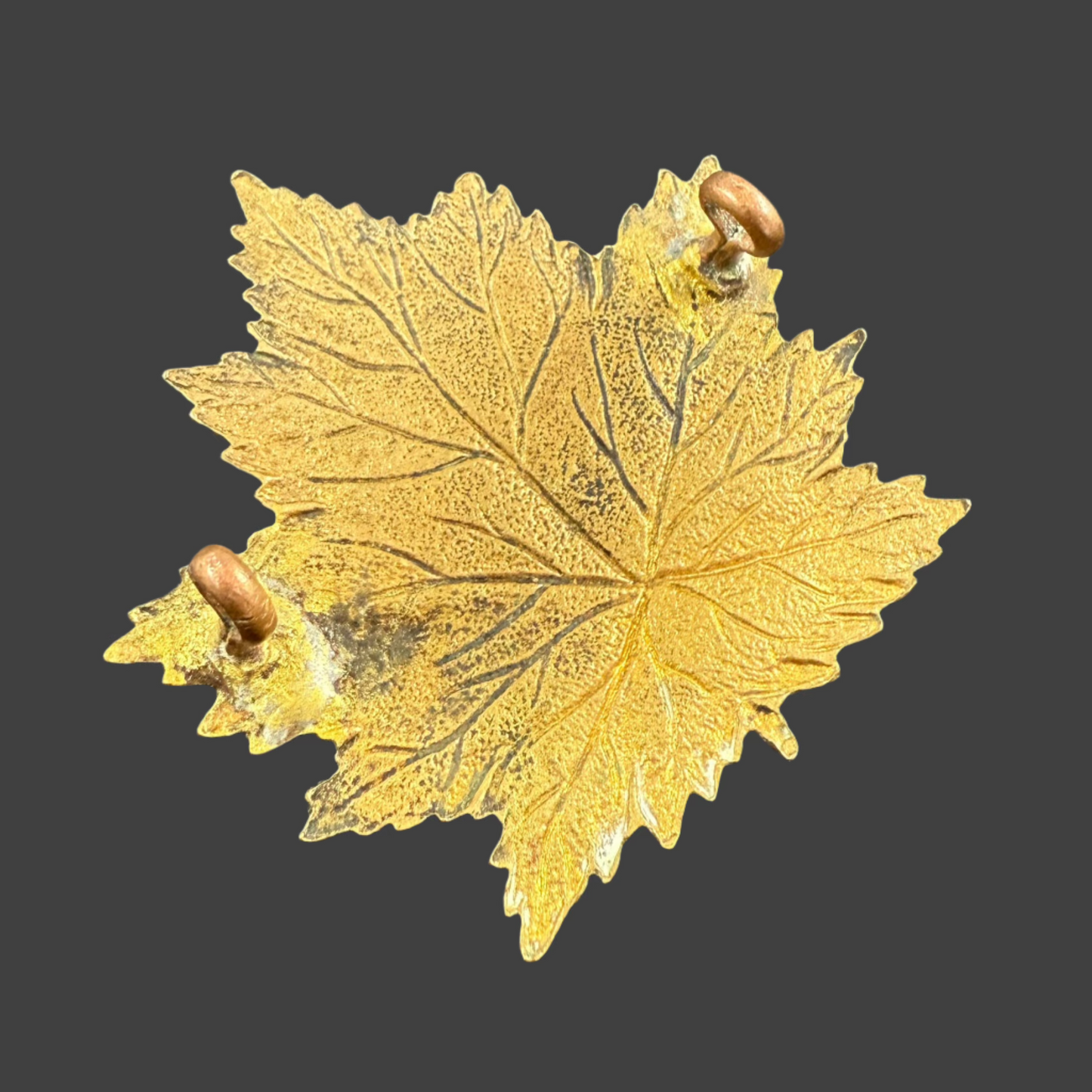 WWI - CEF Cap Badge - 2nd Canadian Infantry Battalion (Eastern Ontario Regiment)