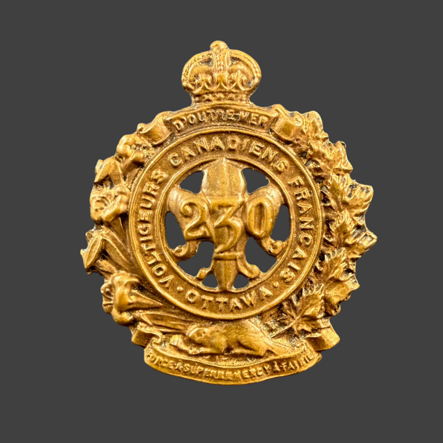WWI - CEF Collar Badge - 230th Canadian Infantry Battalion (Voltigeurs Canadien Francais) - Bronze