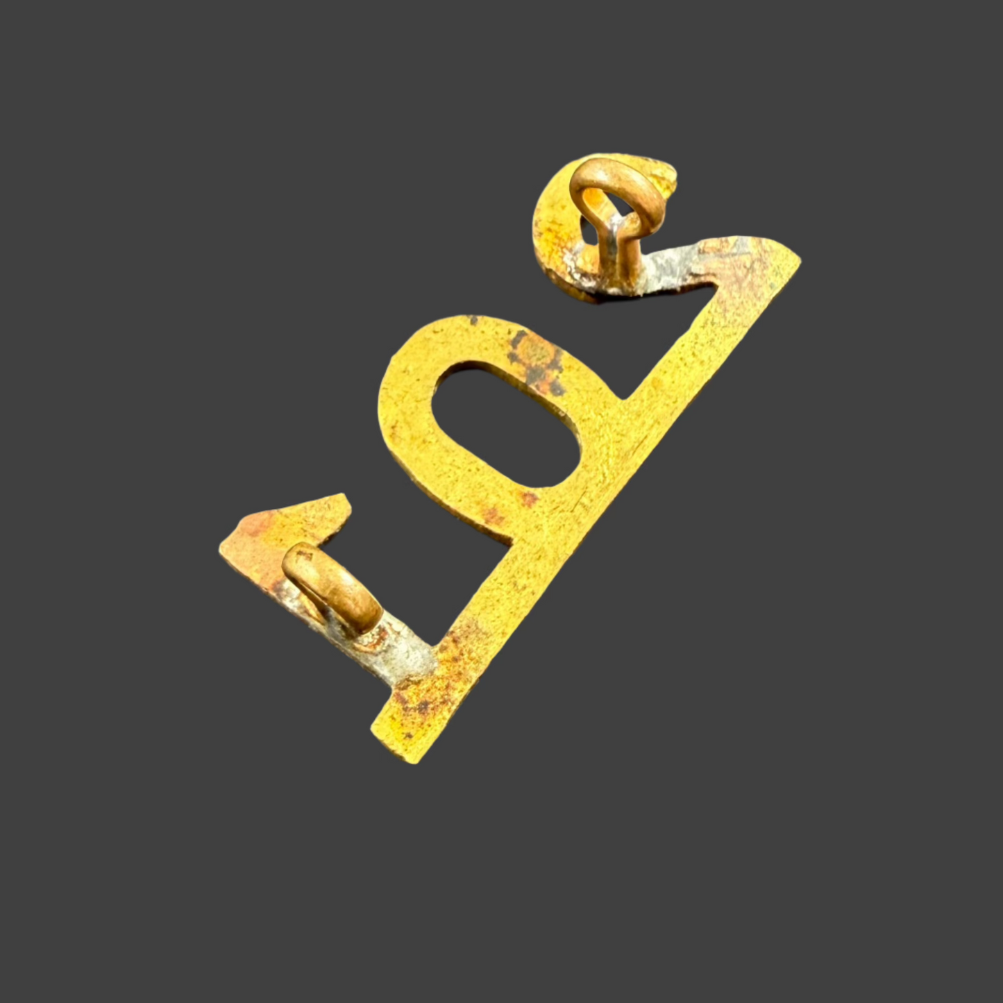 WWI - CEF Shoulder Numeral - 201st Canadian Infantry Battalion (Toronto Light Infantry)