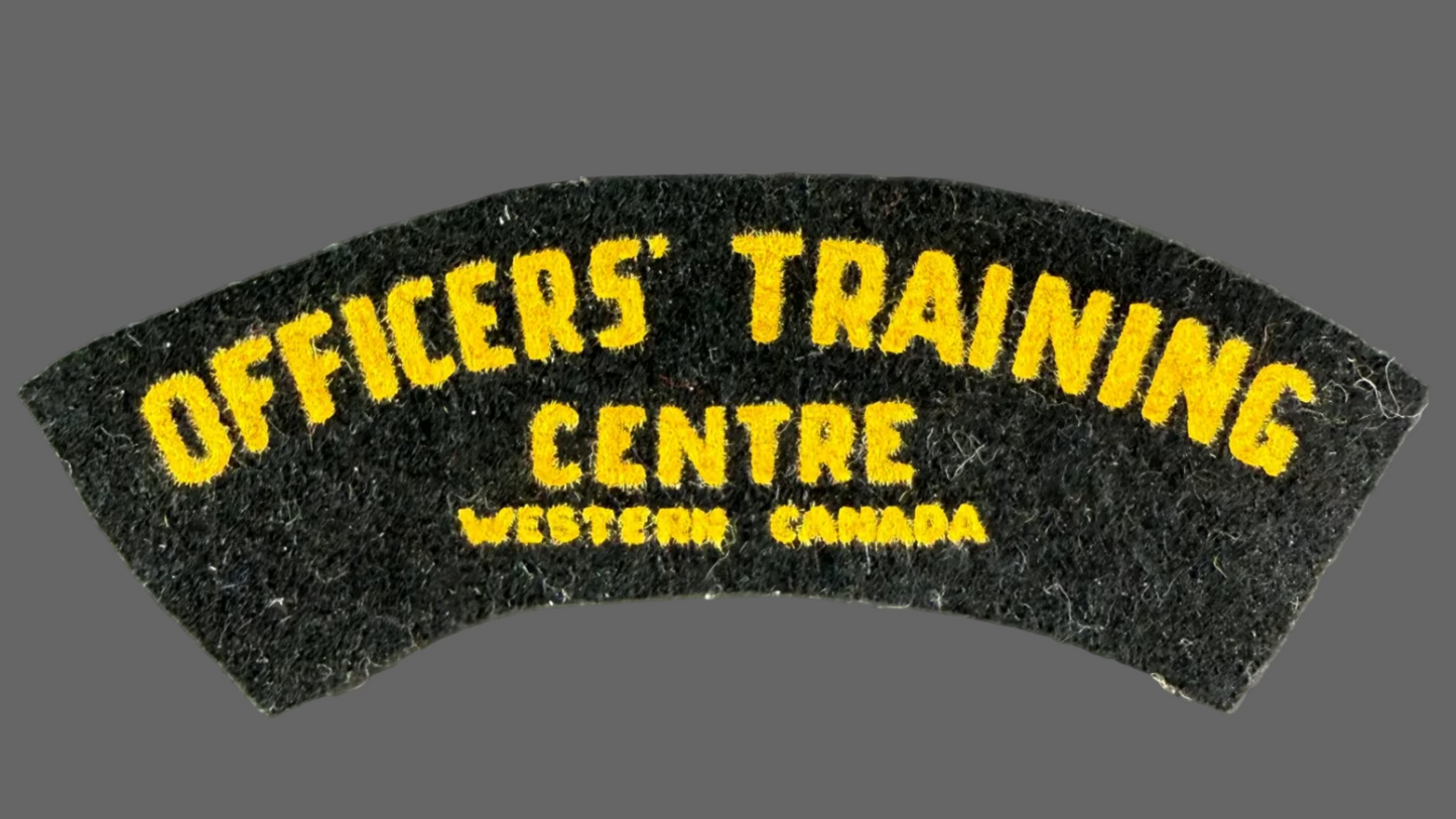 Canadian – WWII - Officers' Training Centre - Western Canada - Cloth Shoulder Title