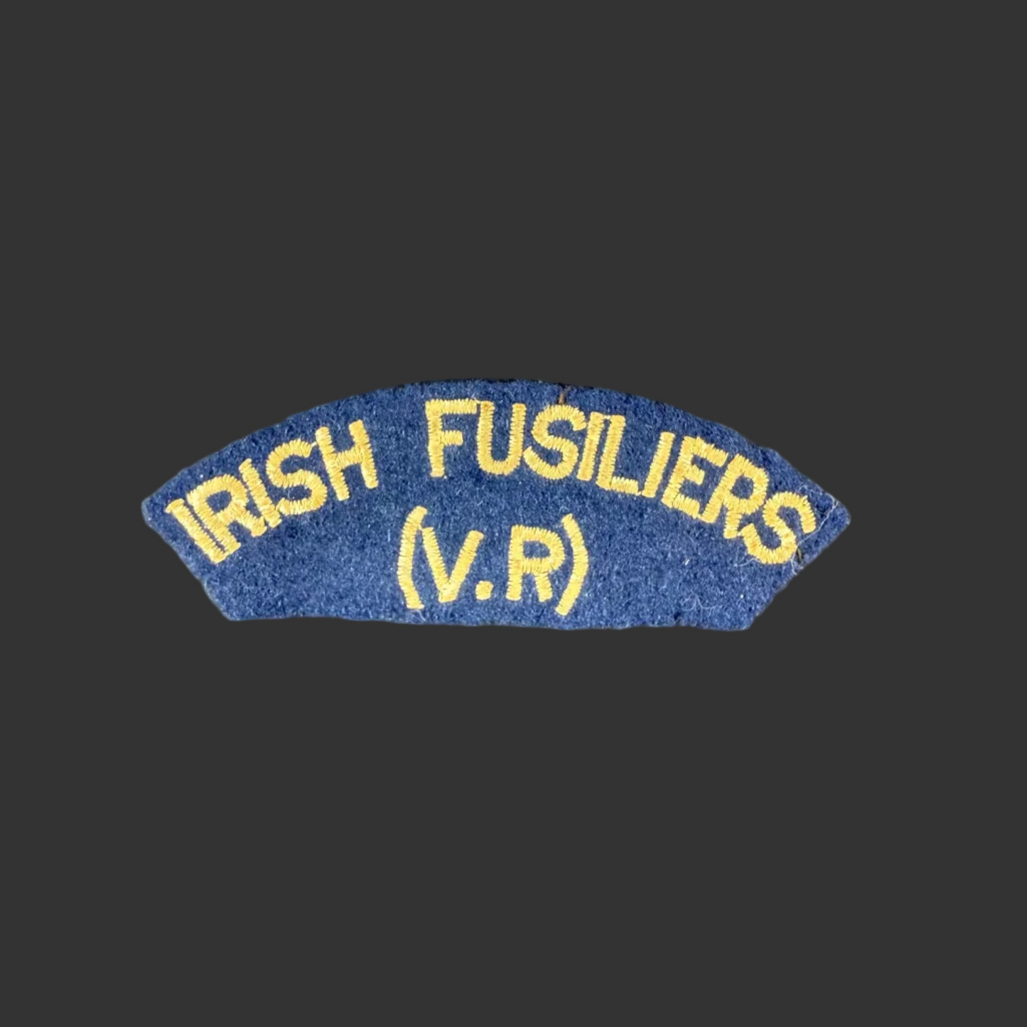 Canadian – WWII - Irish Fusiliers of Canada - Cloth Shoulder Title
