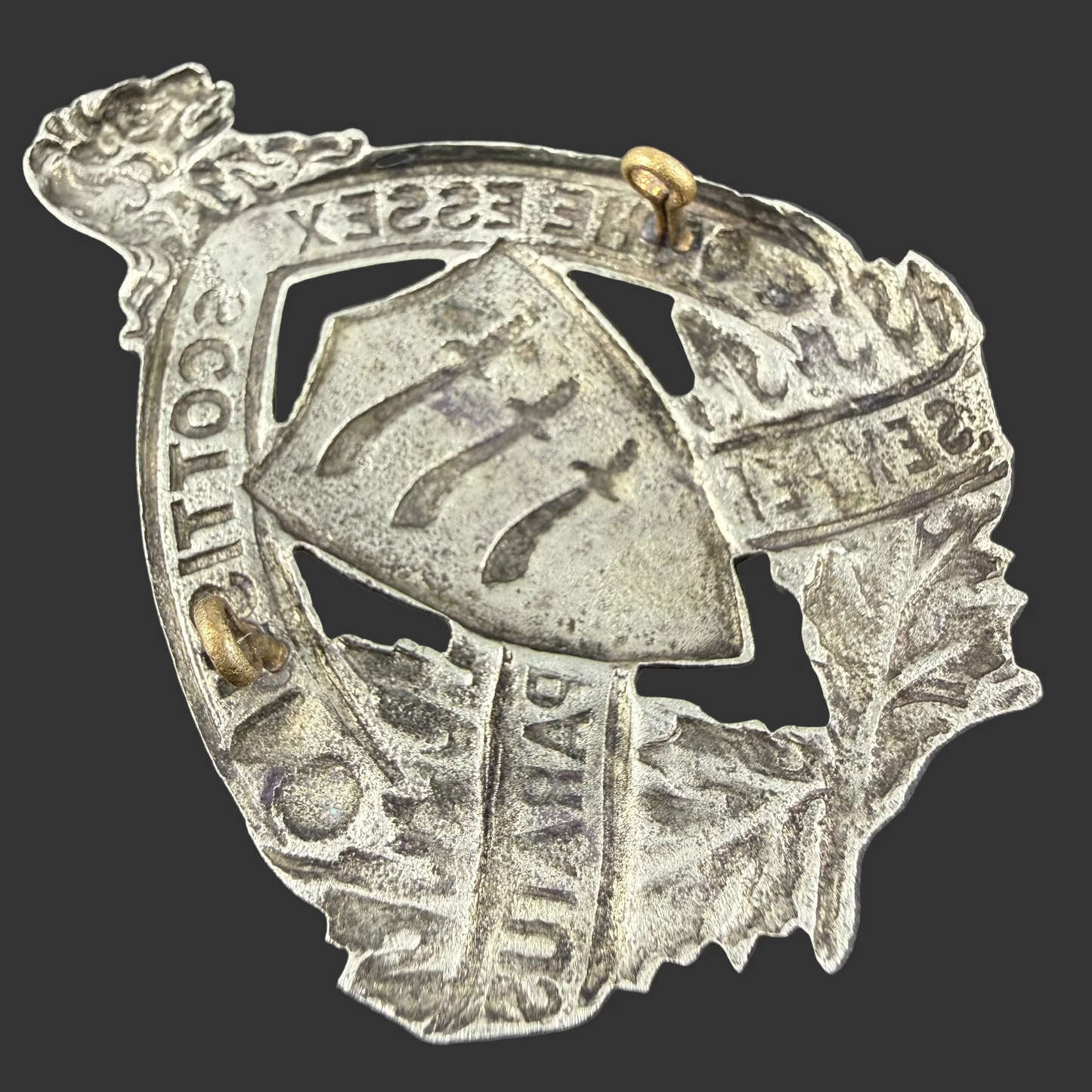 Canadian – WWII – The Essex Scottish Regiment – Glengarry Badge